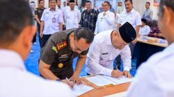 Bupati Banggai Kepulauan Tandatangani MoU Pelaksanaan Pidana Sosial Bersama Kejari Banggai Laut