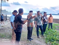 Bupati Banggai Kepulauan Tinjau Lokasi Terdampak Ombak Besar di Desa Luksagu